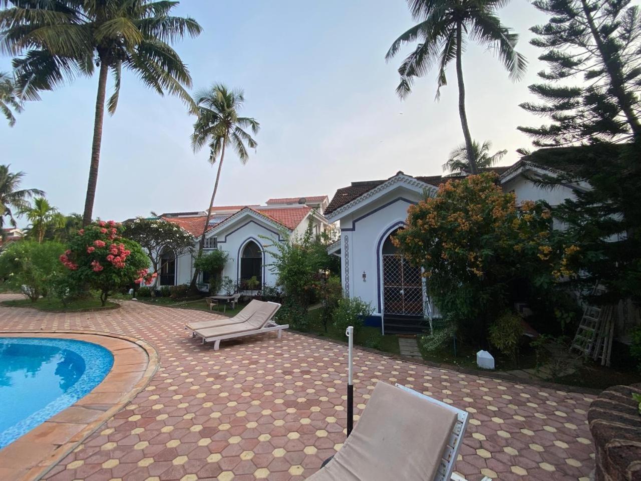 Villa Nostalgia - A Luxurious Villa In North Goa Арпора Екстериор снимка
