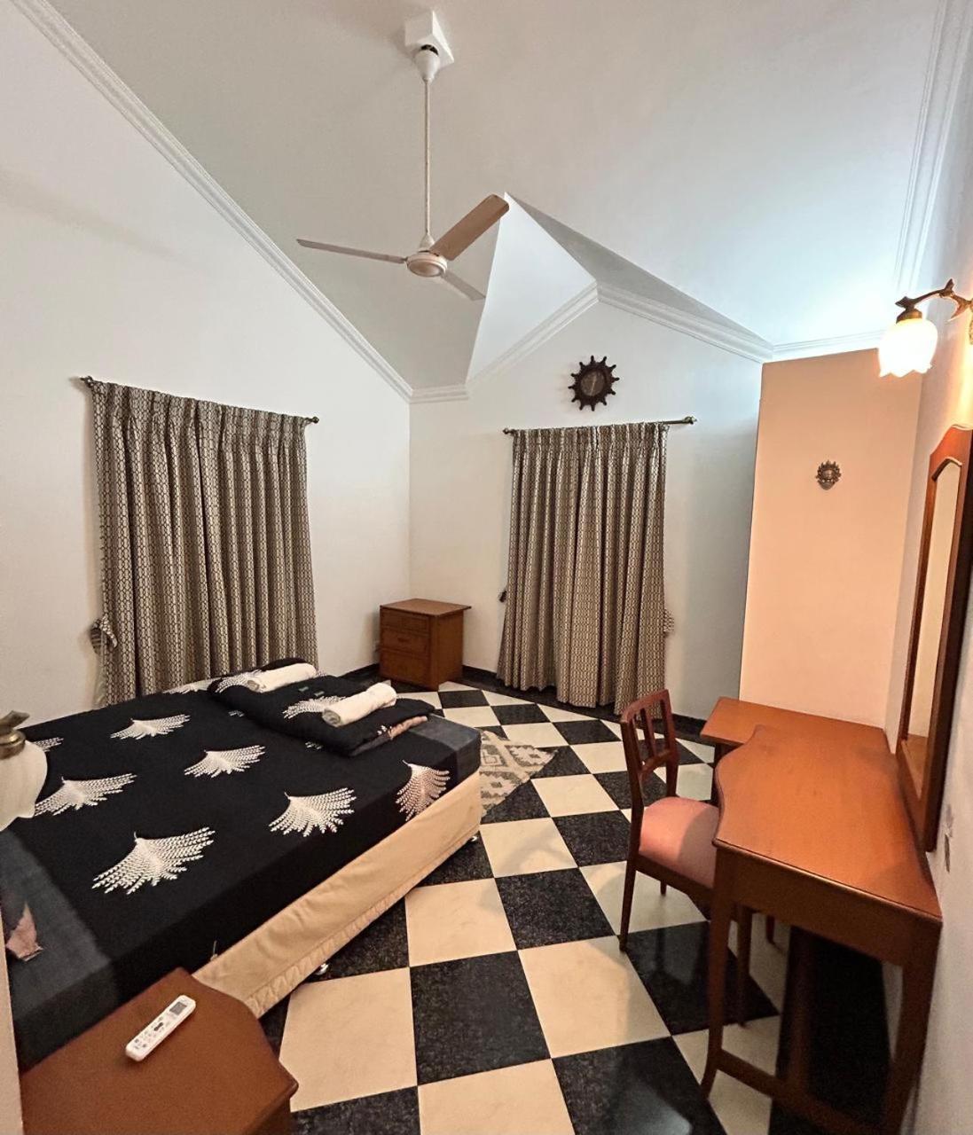 Villa Nostalgia - A Luxurious Villa In North Goa Арпора Екстериор снимка